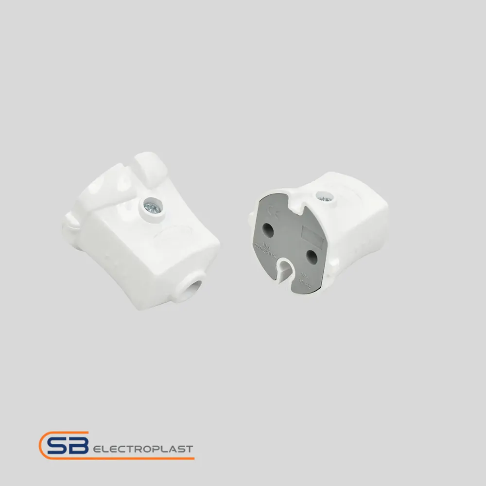 Non-Earthed Female Socket